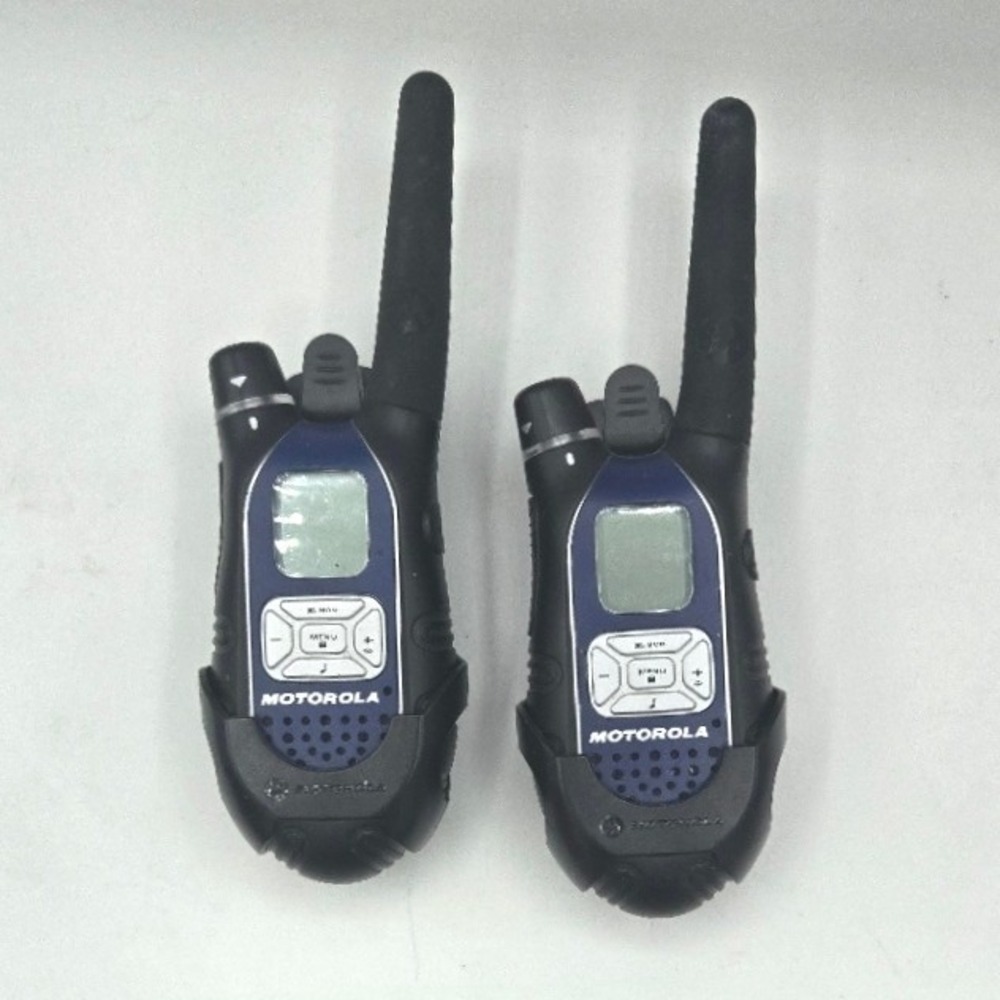 Vintage Motorola Talkabout T5500 Two Way Radio Walkie Talkies Black No Charger
